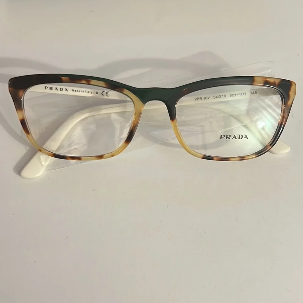 Prada Frame - Picture 2 of 3